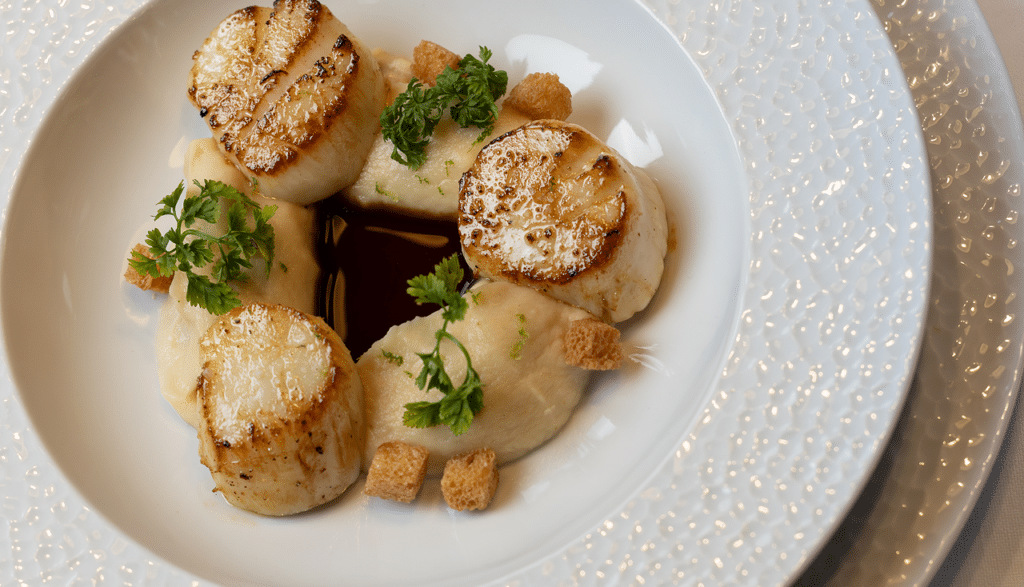 À propos - L'écrin du Moulin - Hôtel le Moulin - Les Jardins du Moulin - Photo de plat - Le restaurant & le bar - Hôtel de charme Gundershoffen, Strasbourg, Alsace